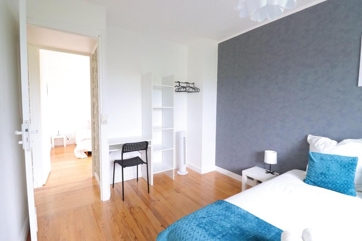 Le Ambroise - T3 Spacieux Et Calme Avec Parking Gratuit Bergerac Chambre photo